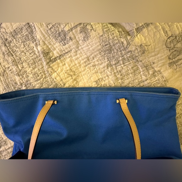 Kate Spade Large vintage Tote - Picture 10 of 13